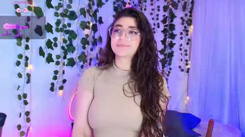 samii evans  online show from October 24, 3:07 am