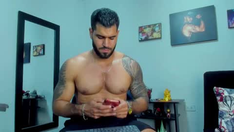 samir_hazard online show from October 28, 9:49 pm