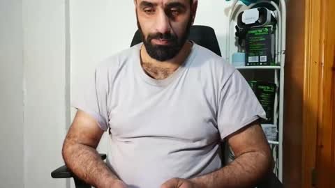 samirfuker84 online show from May 17, 1:09 pm