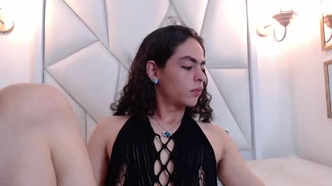 SamiWilliams online show from October 7, 7:43 pm