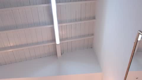 SamiWilliams online show from October 18, 10:47 pm