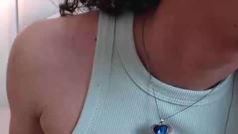 SamiWilliams online show from October 6, 7:31 pm