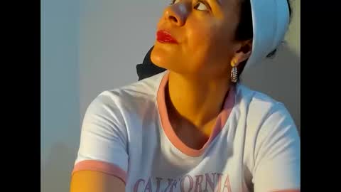 sam online show from November 5, 12:01 am