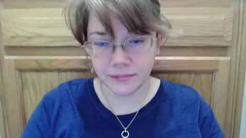 Sam online show from September 25, 9:00 pm