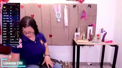  Sammy  online show from February 3, 1:57 am