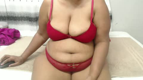sammyxxx393 online show from May 3, 10:43 am