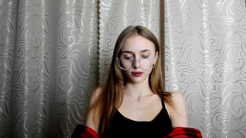 Sam   online show from February 7, 3:19 pm