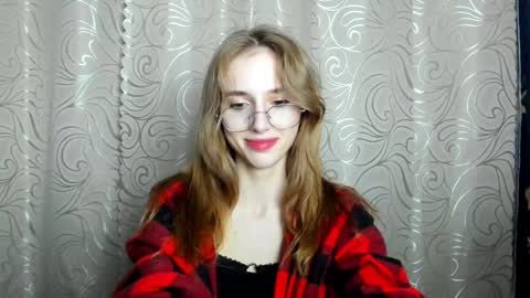 Sam   online show from February 3, 6:28 pm