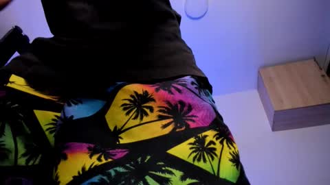   online show from September 26, 6:21 am