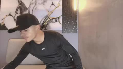 SAMUEL online show from February 25, 12:31 pm