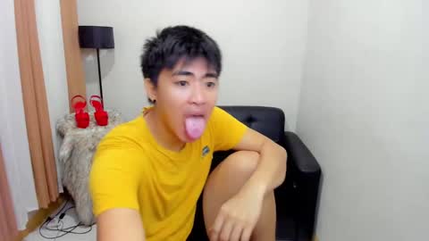 Sam online show from December 2, 2:02 am