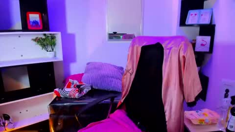 samy hornyplayer online show from June 25, 3:47 am