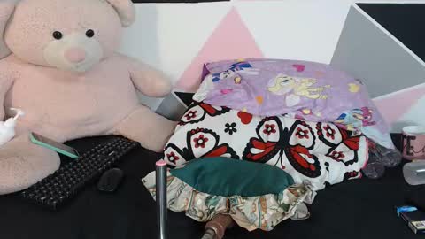 samy_sexx69 online show from April 22, 2:52 am