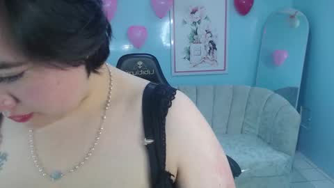 samythomas_t online show from February 20, 8:00 pm