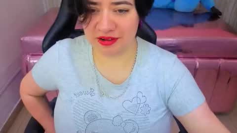 samythomas_t online show from February 12, 8:56 pm