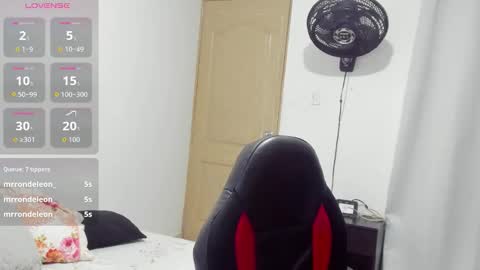 Sanddi  online show from October 15, 8:20 pm