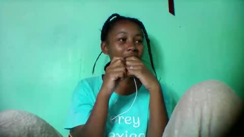 sandra1253099 online show from January 16, 8:23 am