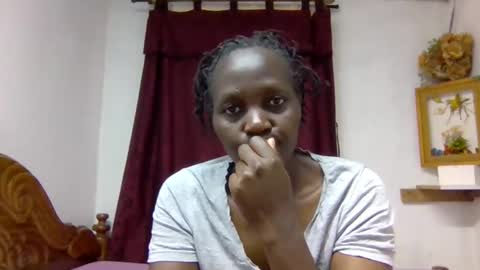 sandra online show from March 24, 9:15 am