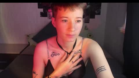 sandraa_a online show from October 11, 11:59 am