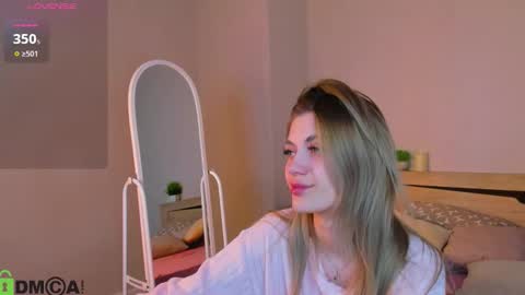 sandraa_anderson online show from January 18, 12:30 am