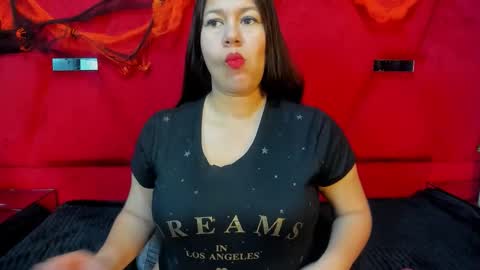 sandraclarkx69 online show from October 16, 12:05 pm