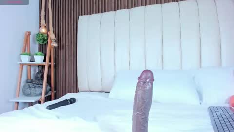 Sandra online show from October 26, 6:03 am