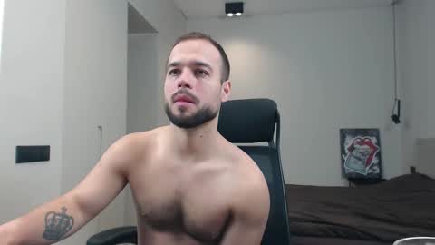 DeAlex online show from February 5, 1:58 pm