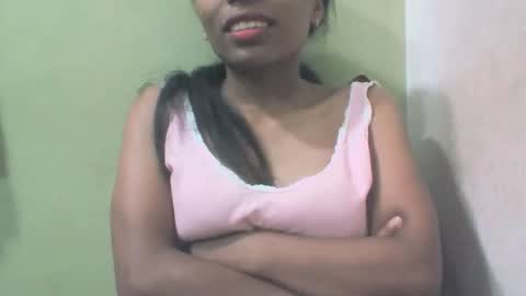 sandy735579 online show from April 9, 6:19 am