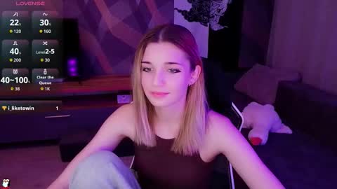 sandy_belle88 online show from September 30, 7:13 pm