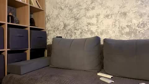 Sandy online show from April 10, 4:12 pm