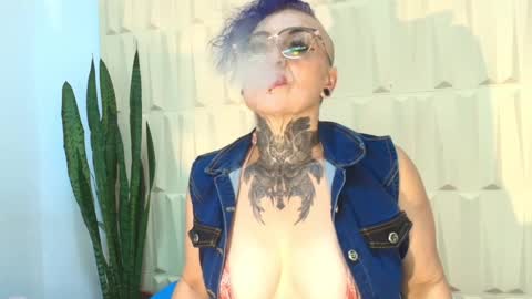 Sandy Rose online show from March 10, 11:16 pm