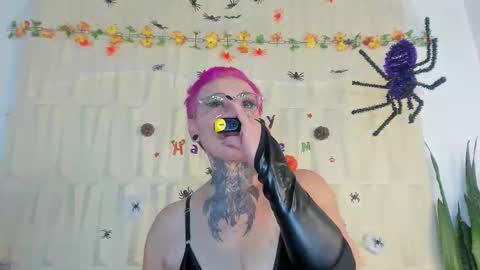 Sandy Rose online show from October 17, 5:11 am