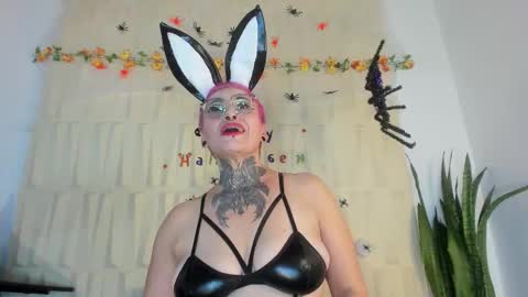 Sandy Rose online show from October 23, 4:58 am