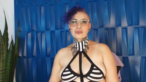 Sandy Rose online show from February 22, 5:35 pm