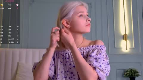 Sandy online show from December 4, 6:13 am