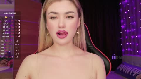 Sandy online show from January 26, 3:14 pm