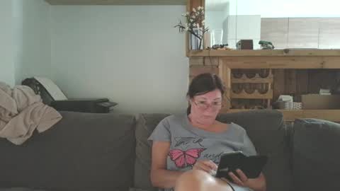 sanroom online show from May 12, 2:37 pm
