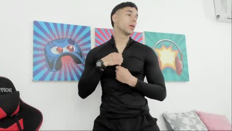 Maximo Santana online show from May 19, 12:23 pm