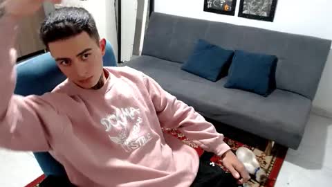 santi_ss online show from December 22, 12:50 am