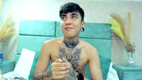 SantiAbader online show from December 23, 3:02 am