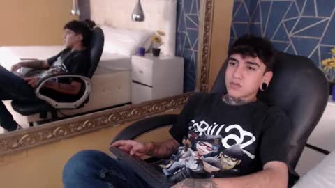 SantiAbader online show from October 22, 11:45 am