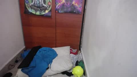 Santiago    online show from January 4, 4:22 pm