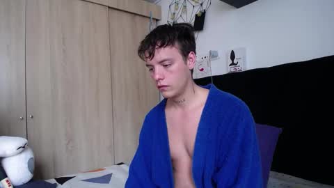 Santii online show from October 2, 5:34 pm