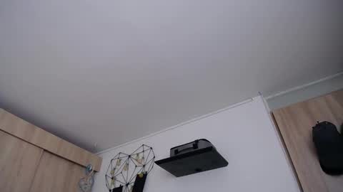 Santii online show from October 14, 6:22 pm