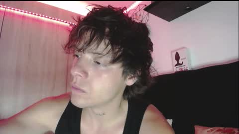 Santii online show from March 2, 10:38 pm