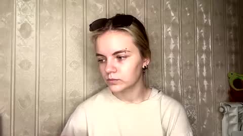 Rina online show from July 7, 6:47 am