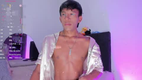 santi online show from April 5, 12:07 am