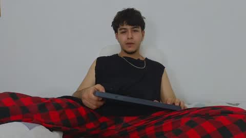 santybig18 online show from February 6, 10:14 am