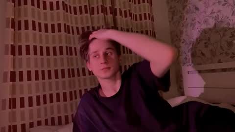 sapph1res online show from February 27, 7:39 pm