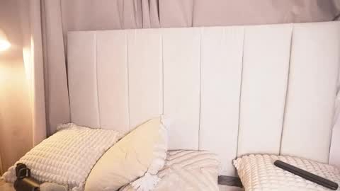 Sara  online show from March 24, 4:07 am